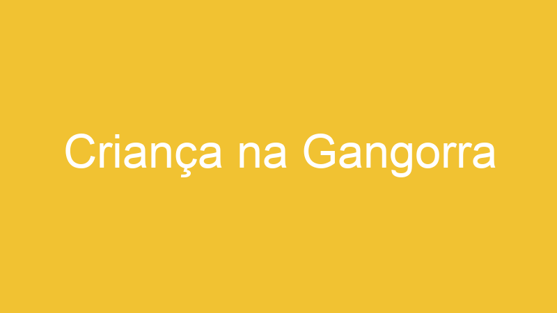 Criança na Gangorra